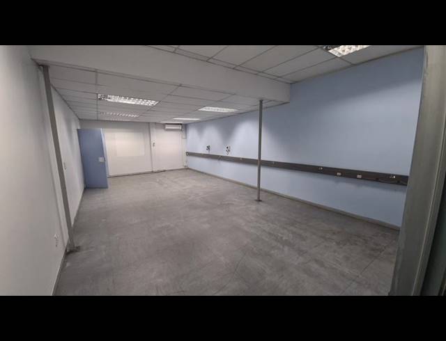 INDUSTRIAL PROPERTY TO RENT IN HALFWAY HOUSE